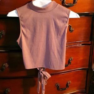 Publik Cropped Tie back OutBack Top sz Med